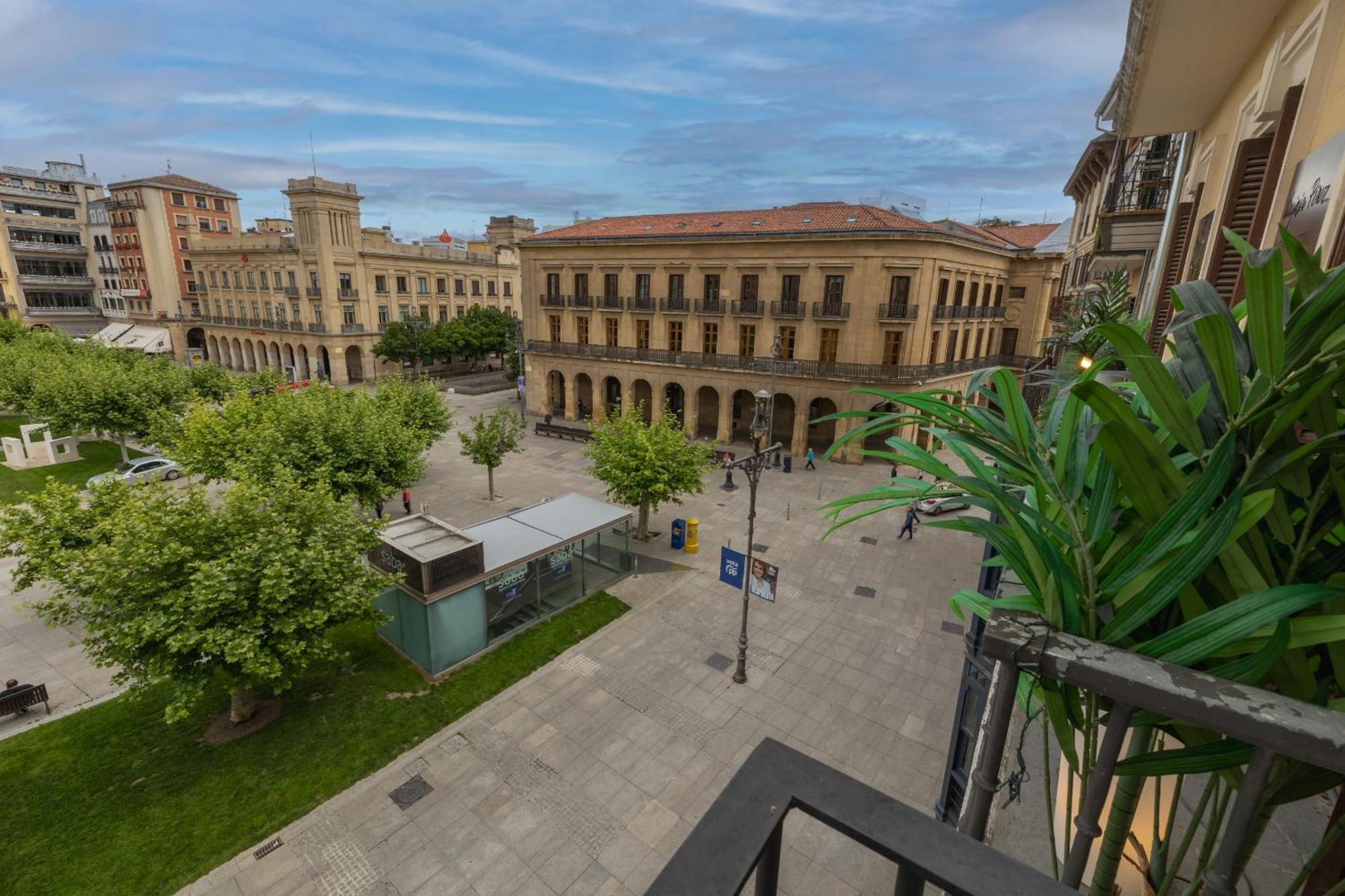 Апартаменты Tuapartamento Gran Boutique - Centro Ciudad Plaza Del Castillo Памплона Экстерьер фото